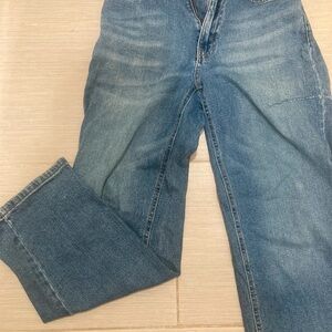 Madewell Women's Straight Leg Jeans in Blue